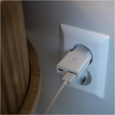 Logotrade presentreklam bild: Xtorm XG2SL025 Go2 SlimLine 25 W laddare
