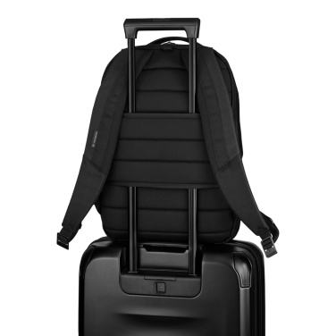 Logotrade kampanjprodukter bild: "VICTORINOX Altmont Professional Compact 15,6"" Laptopryggsä